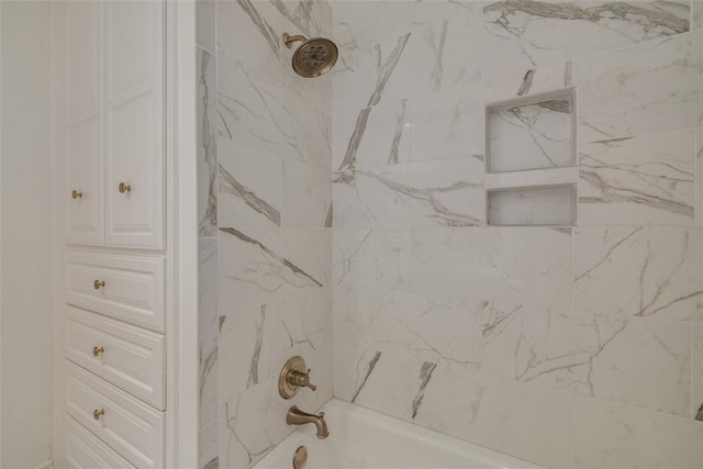 1114 Glenwood Ave, Nichols Hills, OK 73116 - bathroom view of  shower combination