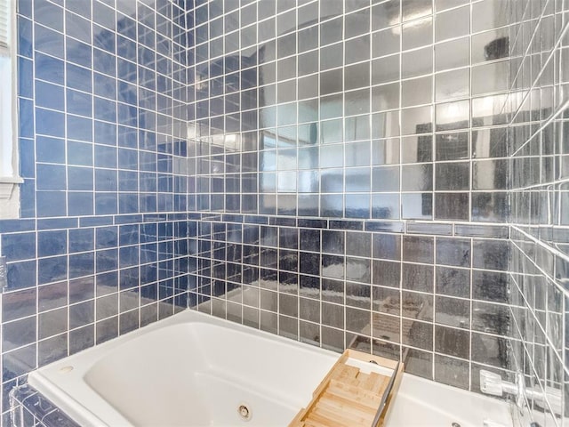 3013 Beverly Dr, Edmond, OK 73013 - full bath featuring a whirlpool tub and a tile shower