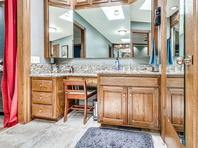 1521 Spring Creek Dr, Yukon, OK 73099 - bathroom with double vanity