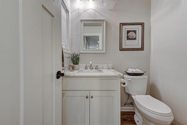 12629 Teakwood Rd, Oklahoma City, OK 73013 - half bathroom with vanity and toilet