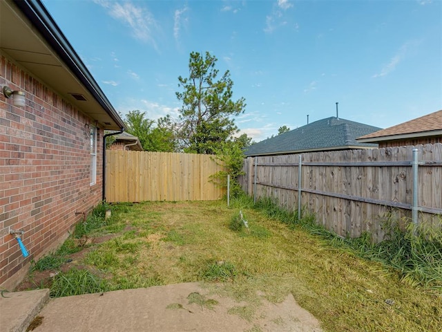 629 NW 121st St, Oklahoma City, OK 73114 - view of fenced backyard
