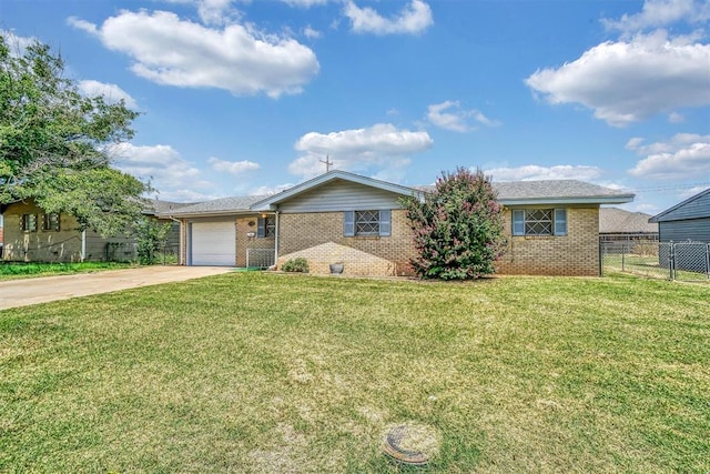 1412 Polk St, Altus, OK 73521 - photo 1
