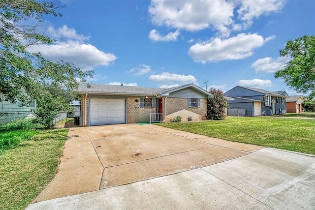 1412 Polk St, Altus, OK 73521 - photo 3