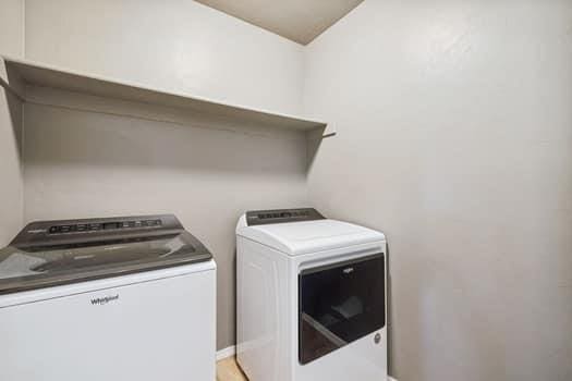 2709 NW 184th St, Edmond, OK 73012 - washroom with washer and clothes dryer