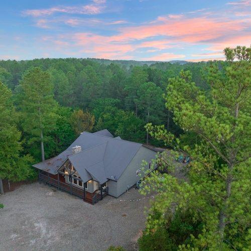 59 Green Briar Trl, Broken Bow, OK 74728 - photo 2