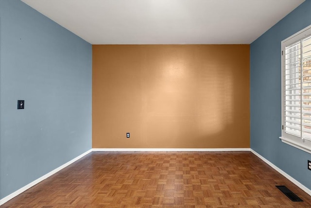2805 Tudor Rd, Oklahoma City, OK 73127 - spare room with baseboards