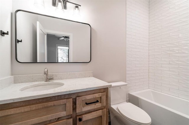 4716 Moulin Rd, Edmond, OK 73034 - bathroom featuring vanity, ceiling fan, and shower / bathtub combination