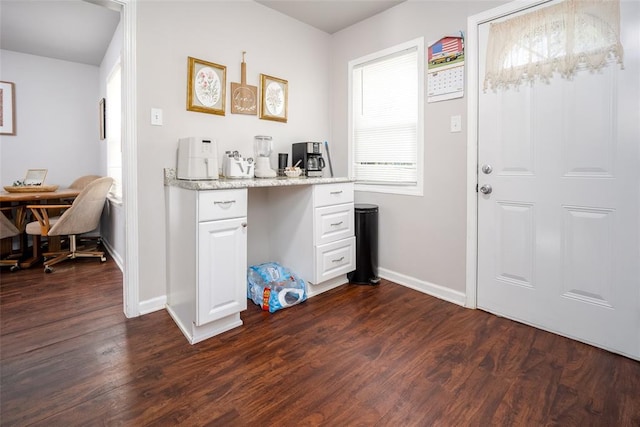 204 E Elder Ave, Duncan, OK 73533 - office space with dark wood-style floors