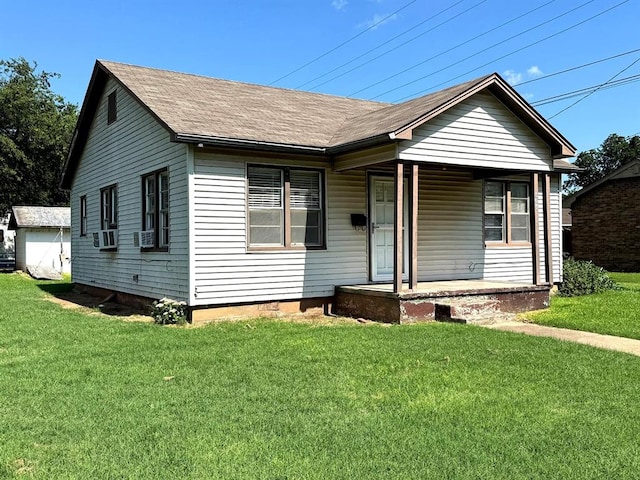 303 SW 5th St, Lindsay, OK 73052 - photo 1
