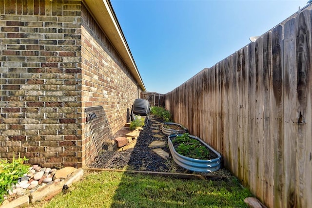 9920 NW 142nd St, Yukon, OK 73099 - view of fenced backyard