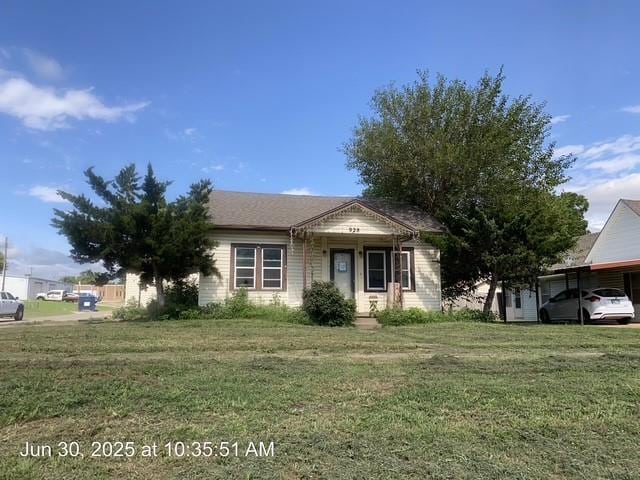 928 S 2nd St, Chickasha, OK 73018 - photo 2