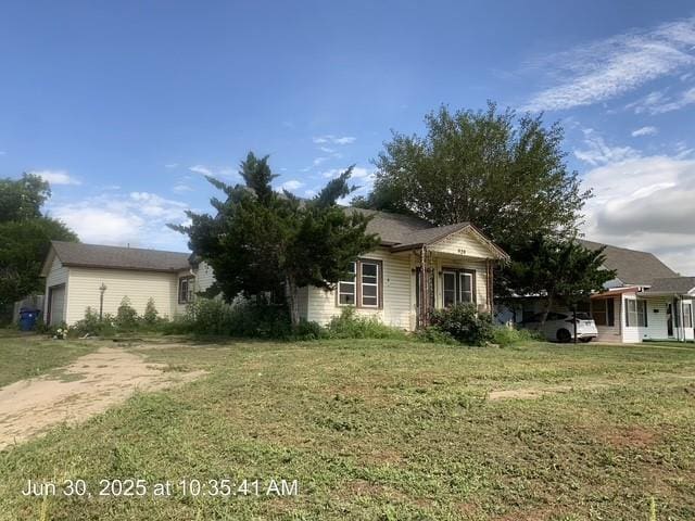 928 S 2nd St, Chickasha, OK 73018 - photo 3