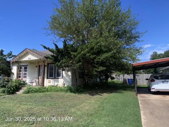 928 S 2nd St, Chickasha, OK 73018 - photo 4