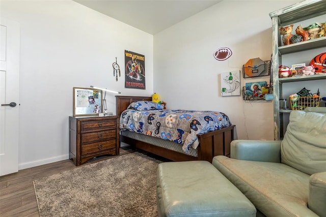 2666 Legacy Pl, Shawnee, OK 74804 - bedroom featuring wood finished floors and baseboards