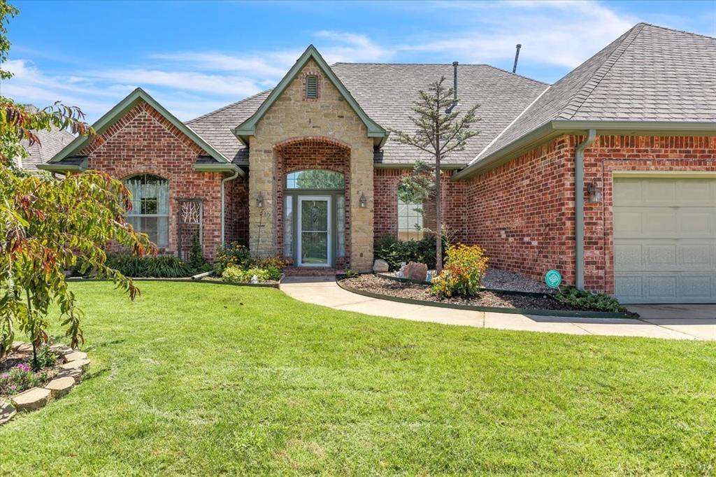 4316 Gallant Fox Dr, Edmond, OK 73025 - photo 1
