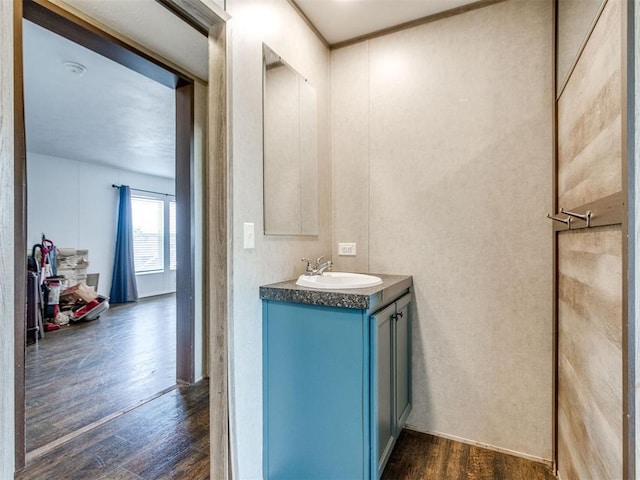 27795 N 2880th Rd, Kingfisher, OK 73750 - bathroom featuring wood finished floors and vanity