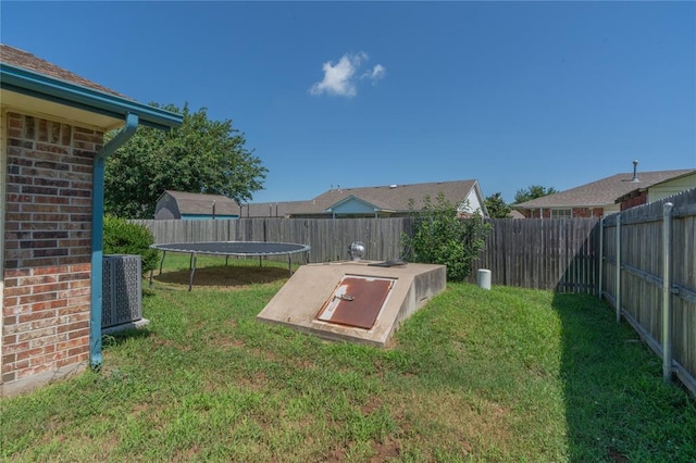 957 N Windermere Dr, Moore, OK 73160 - view of fenced backyard