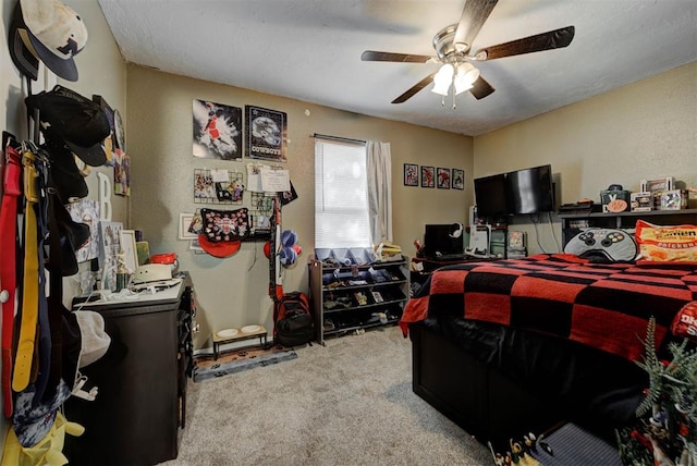 625 N Ramblin Oaks Dr, Moore, OK 73160 - bedroom with carpet and ceiling fan