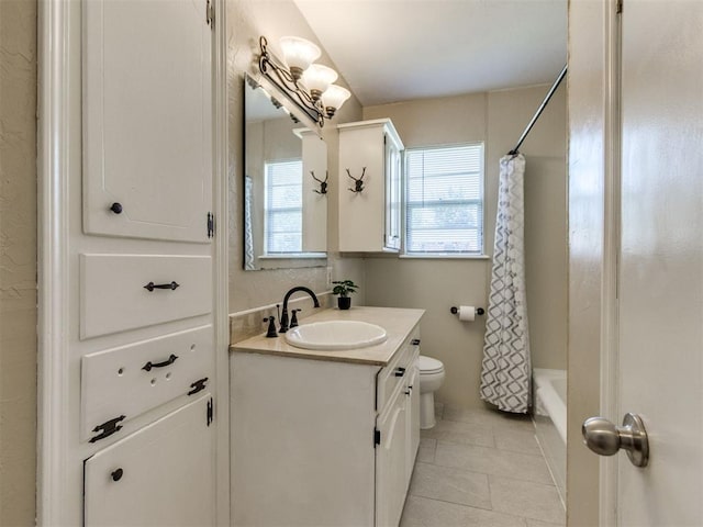 117 Asbill Ave, Yukon, OK 73099 - full bathroom with vanity, tile patterned floors, shower / bathtub combination with curtain, and a chandelier