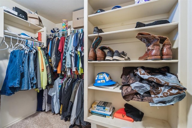 3730 Ruby Rdg, Piedmont, OK 73078 - spacious closet featuring carpet