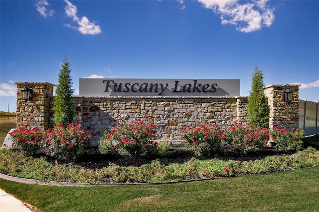 9300 NW 126th St, Yukon, OK 73099 - view of community sign