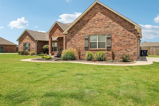 12825 SW 26th St, Yukon, OK 73099 - view of front of property with brick siding