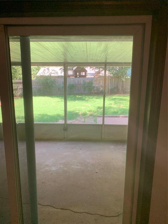 515 Cripple Creek Dr, Norman, OK 73071 - view of unfurnished sunroom