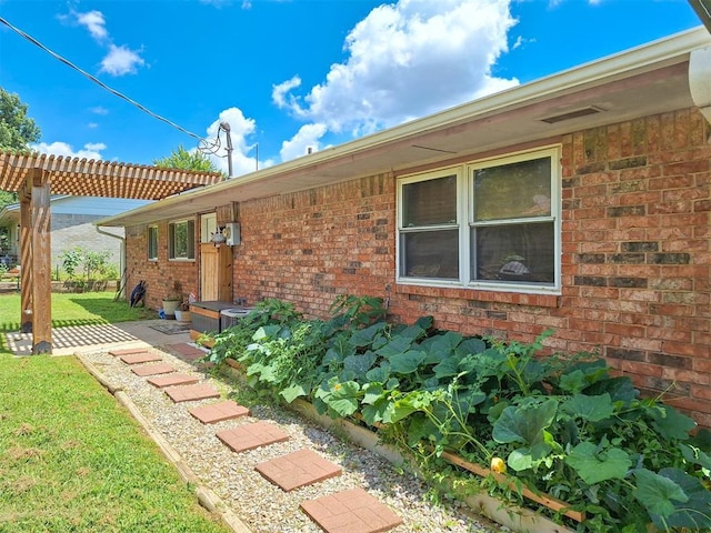 2901 Maple Ln, Edmond, OK 73034 - view of patio / terrace
