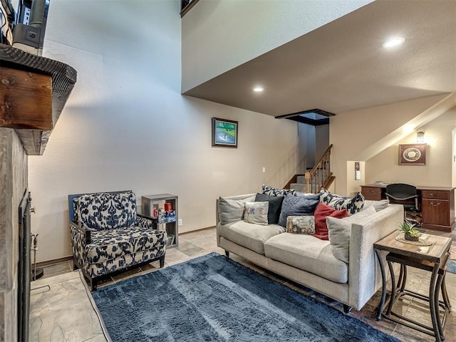 6500 N Grand Blvd Unit 131, Oklahoma City, OK 73116 - living area with stairs