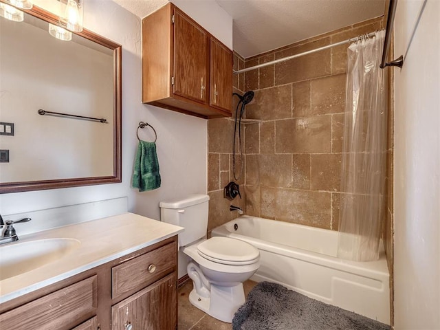6500 N Grand Blvd Unit 131, Oklahoma City, OK 73116 - full bath with vanity and shower / tub combo