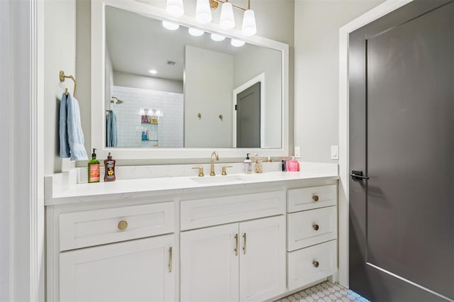 1415 Sherwood Ln, Nichols Hills, OK 73116 - full bath with vanity and a tile shower