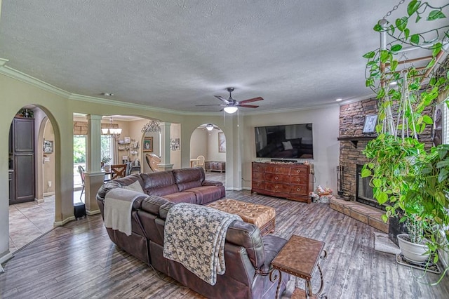 109 E Riddle Rd, Chickasha, OK 73018 - photo 5