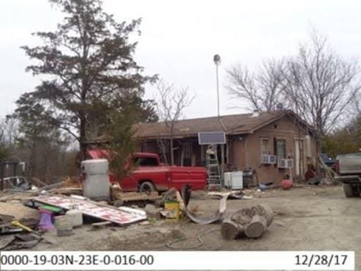 373120 Wall Ln, Talihina, OK 74571 - photo 1