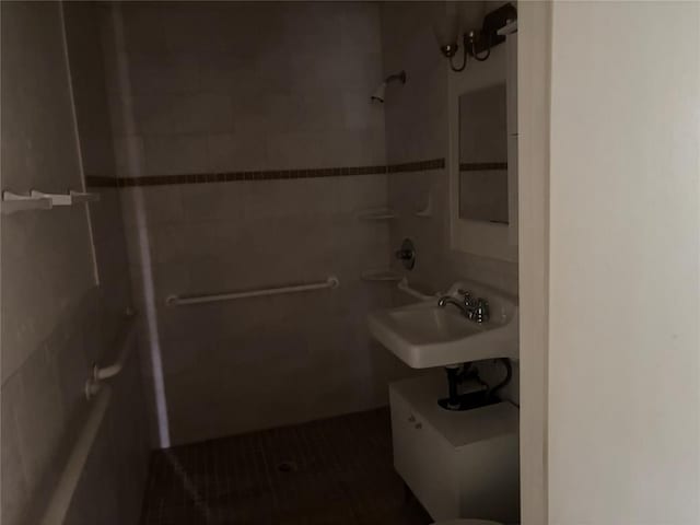 3305 N Mueller Ave, Bethany, OK 73008 - full bathroom with a shower and a sink