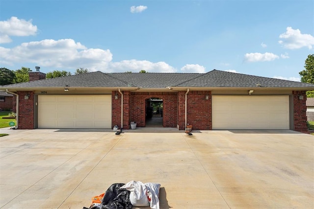 1624 E Twin Brook Ter, Mustang, OK 73064 - photo 2