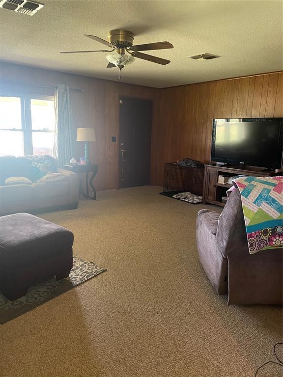 2349 S Harrah Rd, Harrah, OK 73045