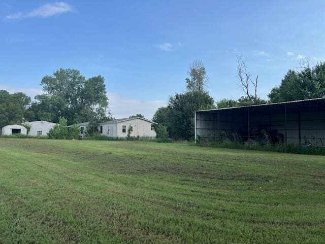 2800 Durango Cir, Yukon, OK 73099 - view of green lawn