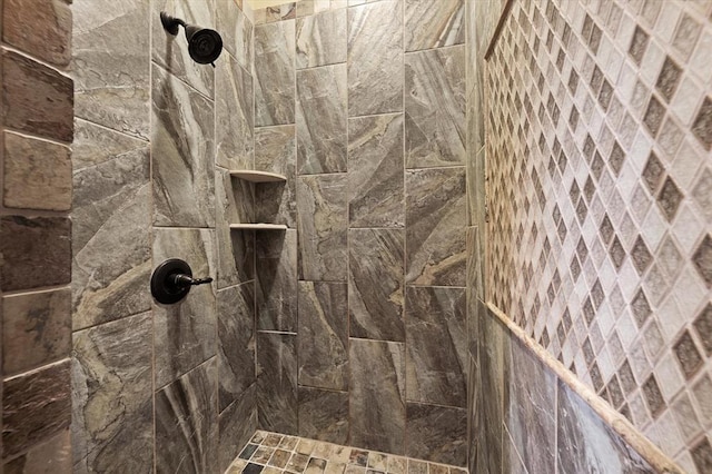 2725 Open Range Rd, Edmond, OK 73034 - bathroom view of a tile shower