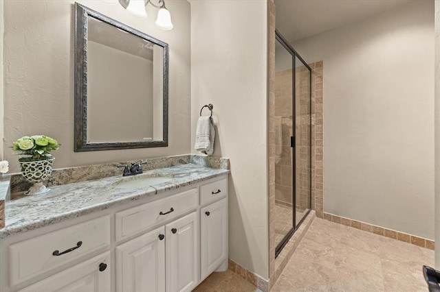 2725 Open Range Rd, Edmond, OK 73034 - full bath featuring a shower stall and vanity