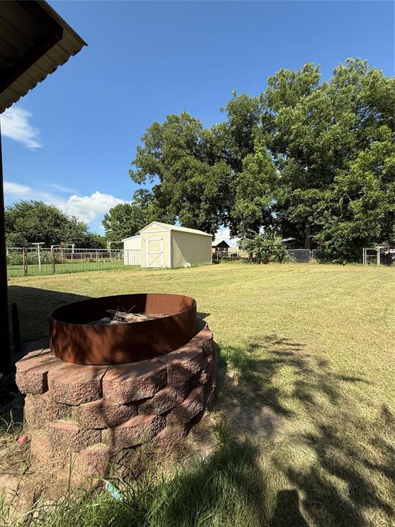 701 Kelvin St, Ringling, OK 73456 - photo 24