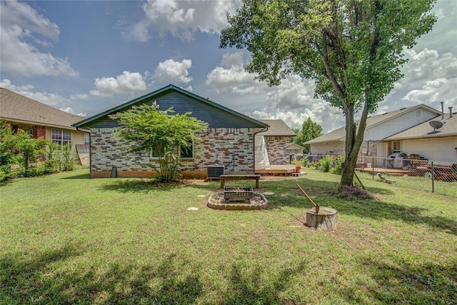 2013 Creekridge Dr, Oklahoma City, OK 73141 - view of yard