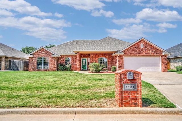 1001 Stephanie Ln, Altus, OK 73521 - photo 1