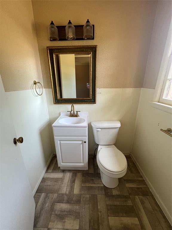 1017 E Loyadell St, Altus, OK 73521 - photo 3