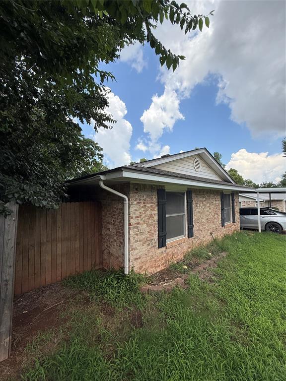 1715 Edgewood Dr, Edmond, OK 73013 - photo 40