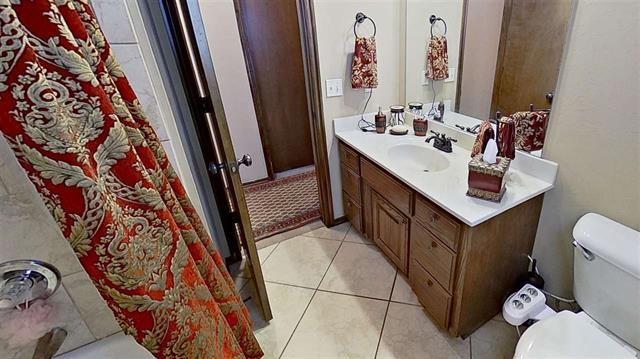 19605 Talavera Ln, Edmond, OK 73012 - photo 42