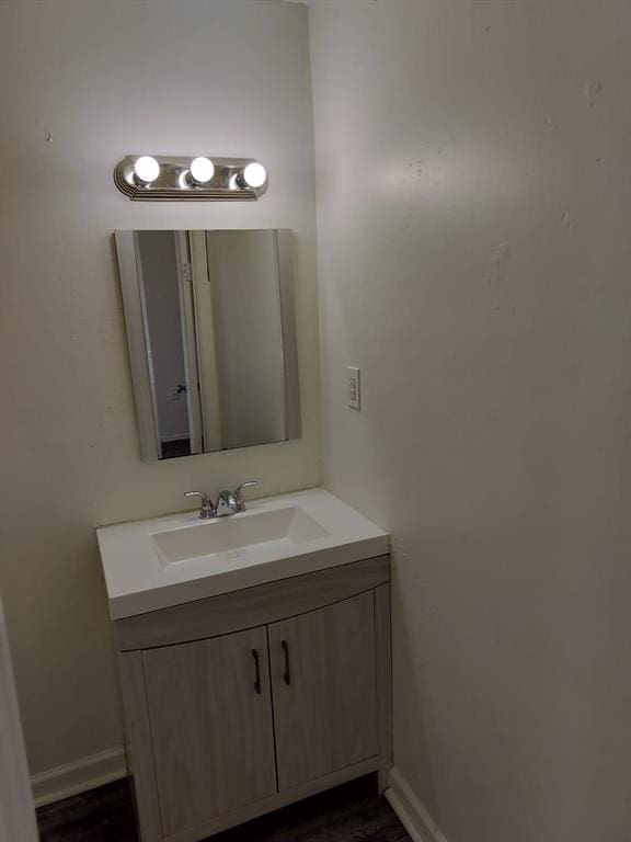116 SE 39th St, Oklahoma City, OK 73129 - bathroom featuring vanity and baseboards