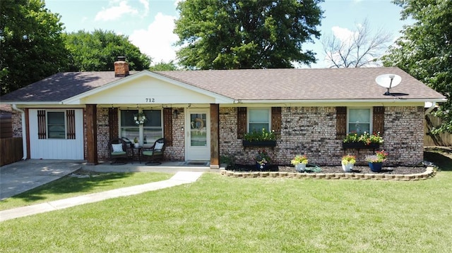 712 W Girard St, Okemah, OK 74859 - photo 3