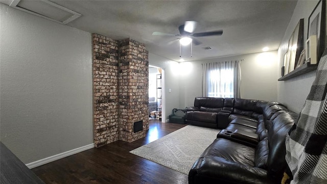 712 W Girard St, Okemah, OK 74859 - photo 31