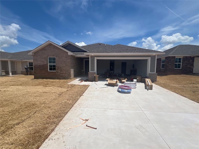 2329 S 28th Ter, Chickasha, OK 73018 - photo 1