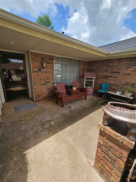 7033 S Harvey Ave, Oklahoma City, OK 73139 - photo 4